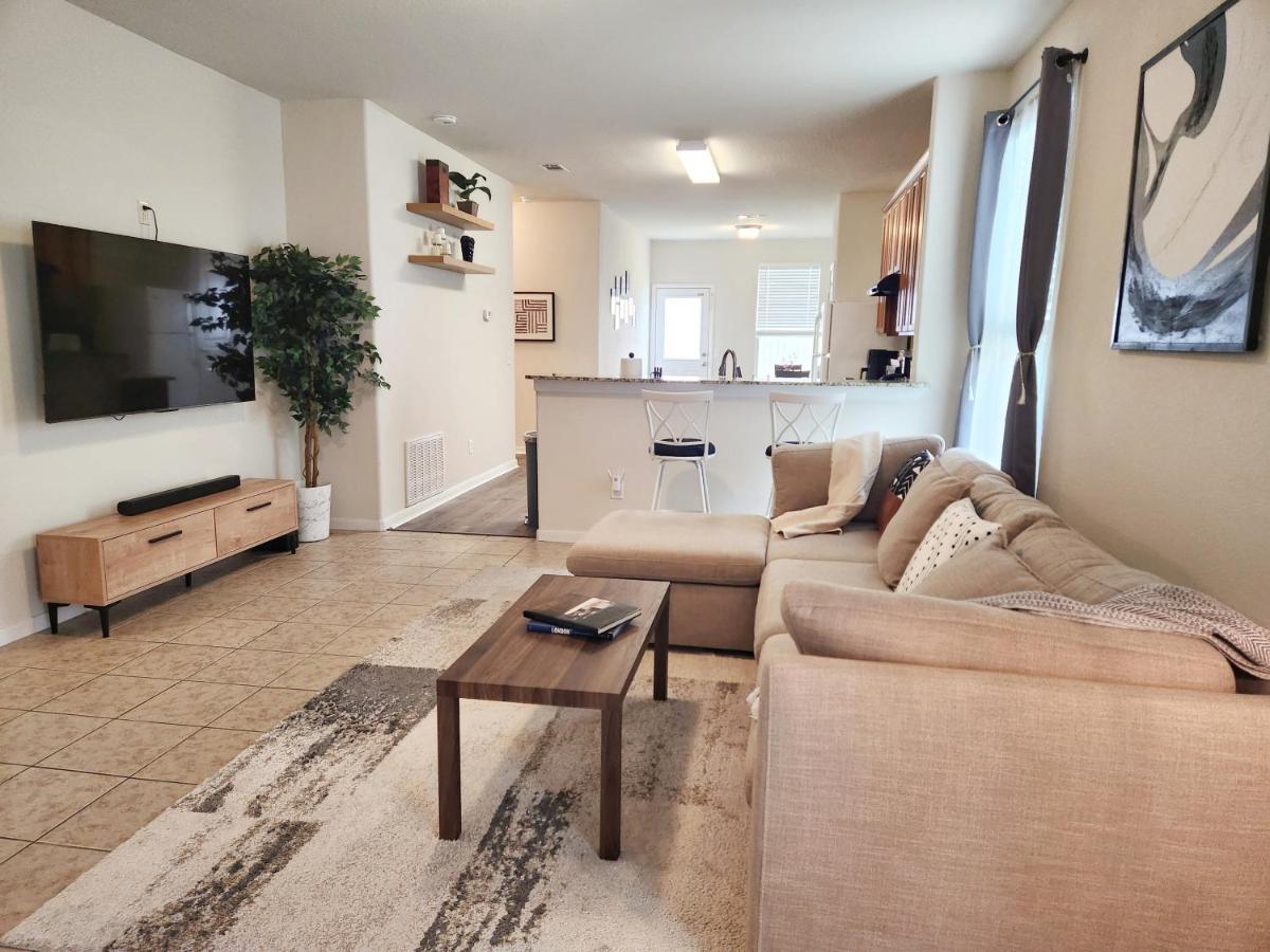 4 Bedroom Home Near Downtown Med Center Nrg Stadium Pearland Skyview Long By Ion Rentals Хьюстон Экстерьер фото
