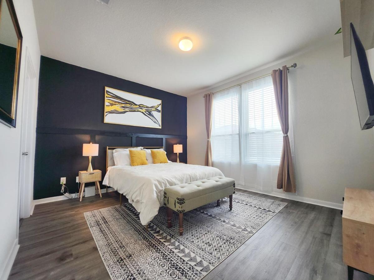 4 Bedroom Home Near Downtown Med Center Nrg Stadium Pearland Skyview Long By Ion Rentals Хьюстон Экстерьер фото